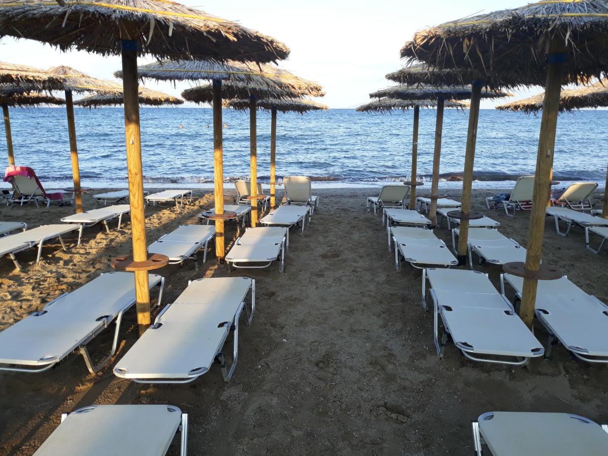 Cozy Flat In Nea Makri Apartamento Exterior foto