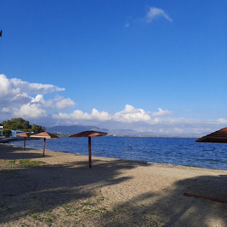 Cozy Flat In Nea Makri Apartamento Exterior foto