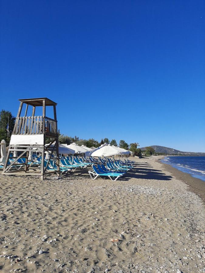 Cozy Flat In Nea Makri Apartamento Exterior foto
