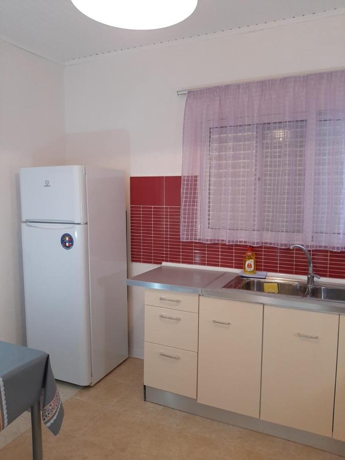Cozy Flat In Nea Makri Apartamento Exterior foto