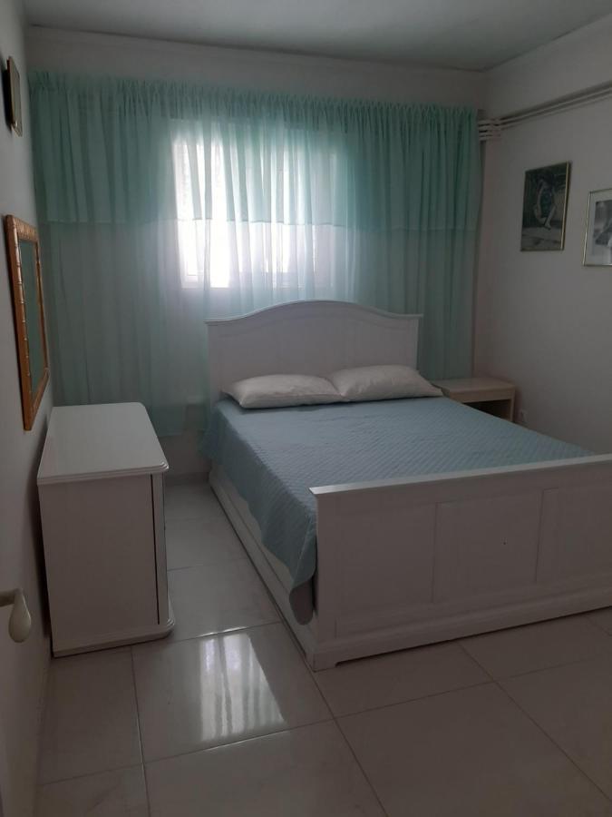 Cozy Flat In Nea Makri Apartamento Exterior foto
