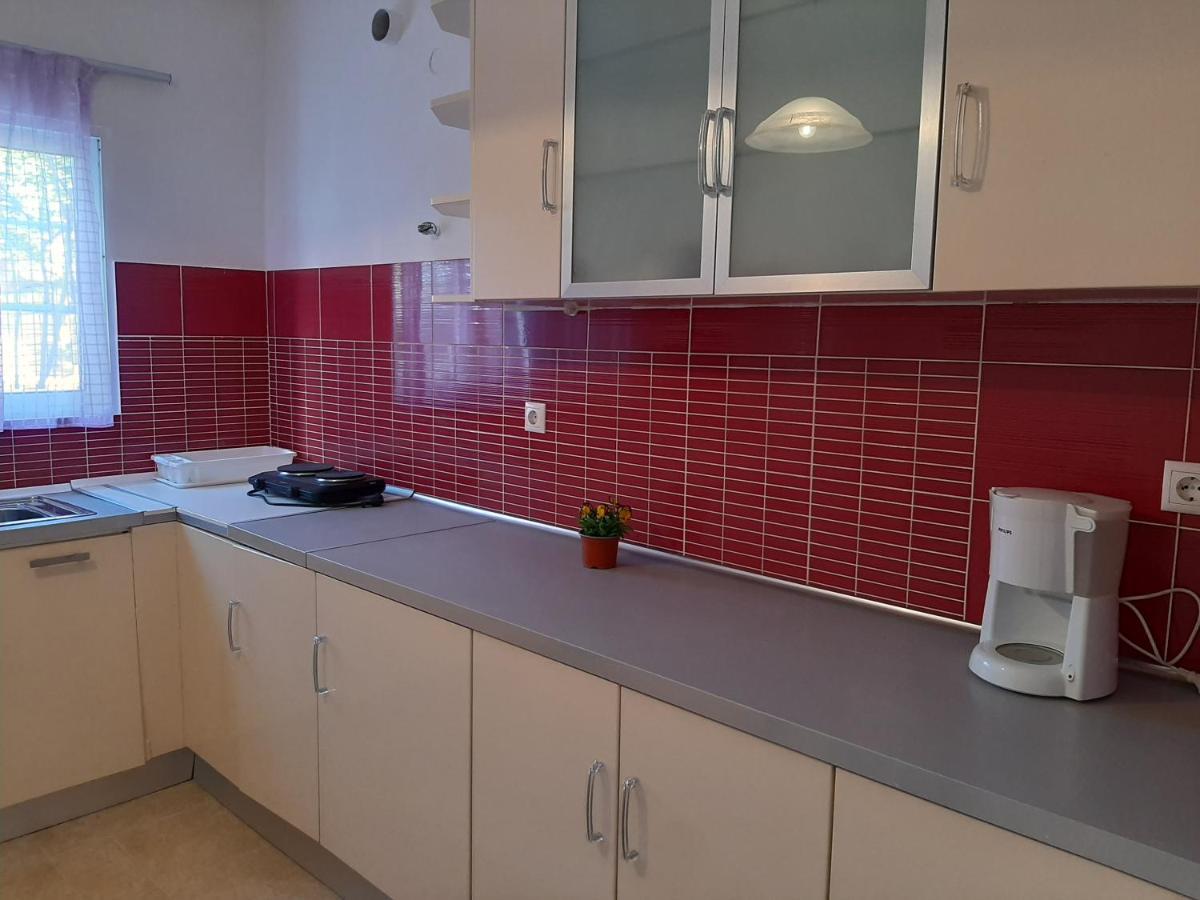 Cozy Flat In Nea Makri Apartamento Exterior foto