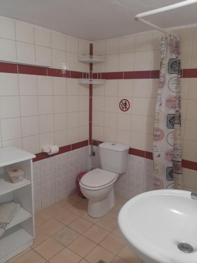 Cozy Flat In Nea Makri Apartamento Exterior foto
