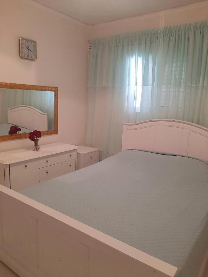 Cozy Flat In Nea Makri Apartamento Exterior foto